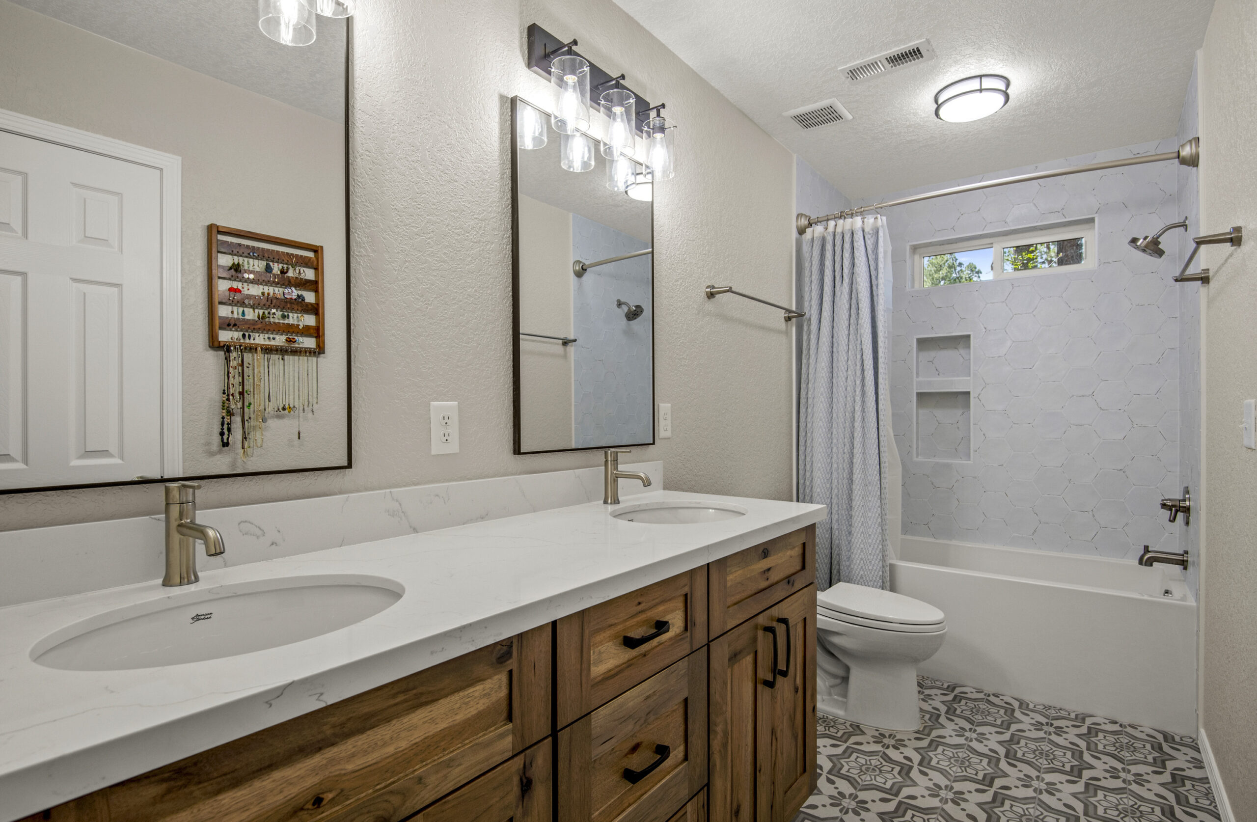 Bathroom Remodel in Small Space